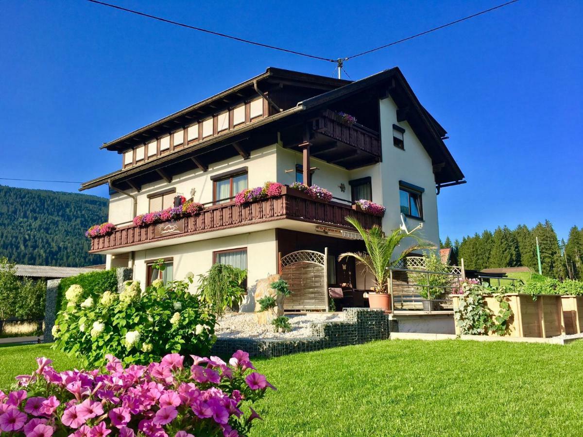 Gaestehaus Nassfeld Tröpolach Exteriör bild